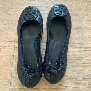 Tory Burch Black Textured Flats